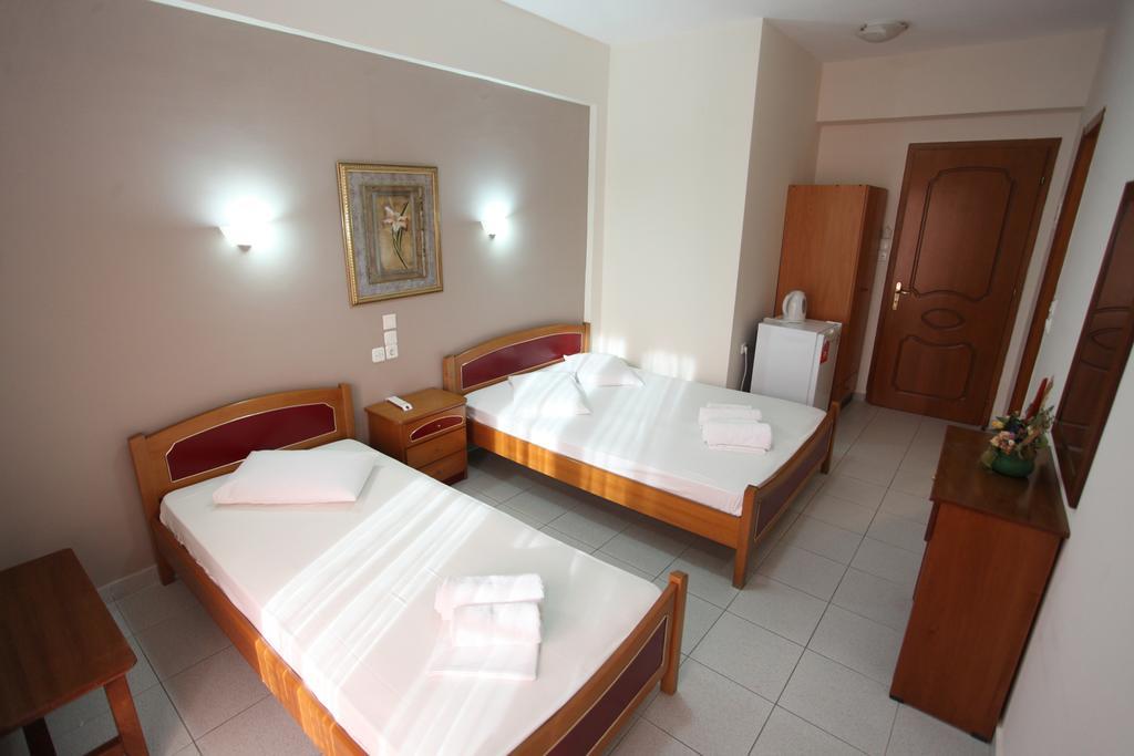 Hotel Alexandros Néoi Póroi Værelse billede