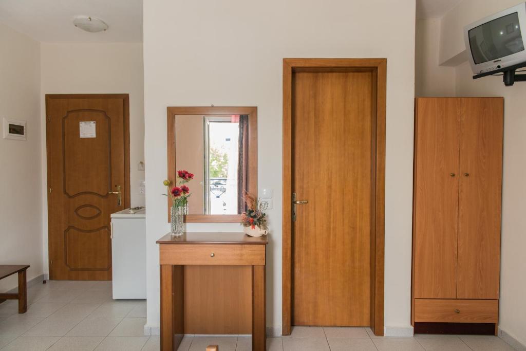 Hotel Alexandros Néoi Póroi Værelse billede